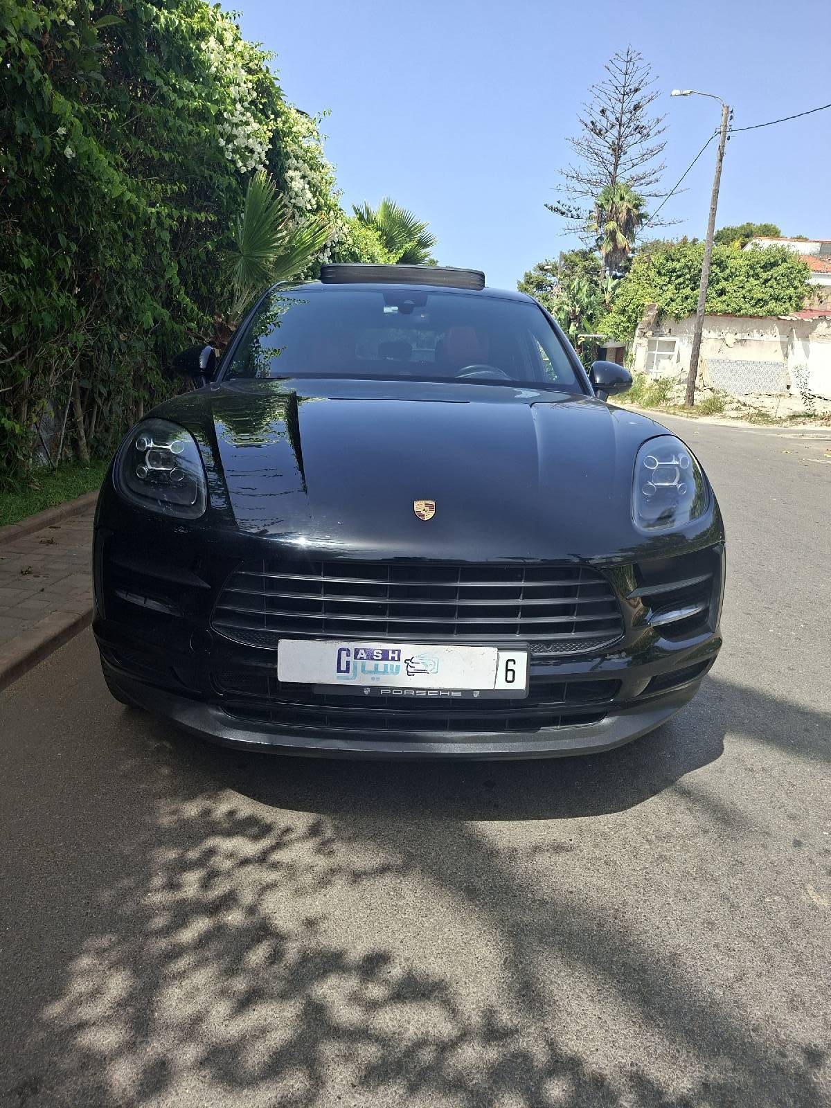 PORSCHE