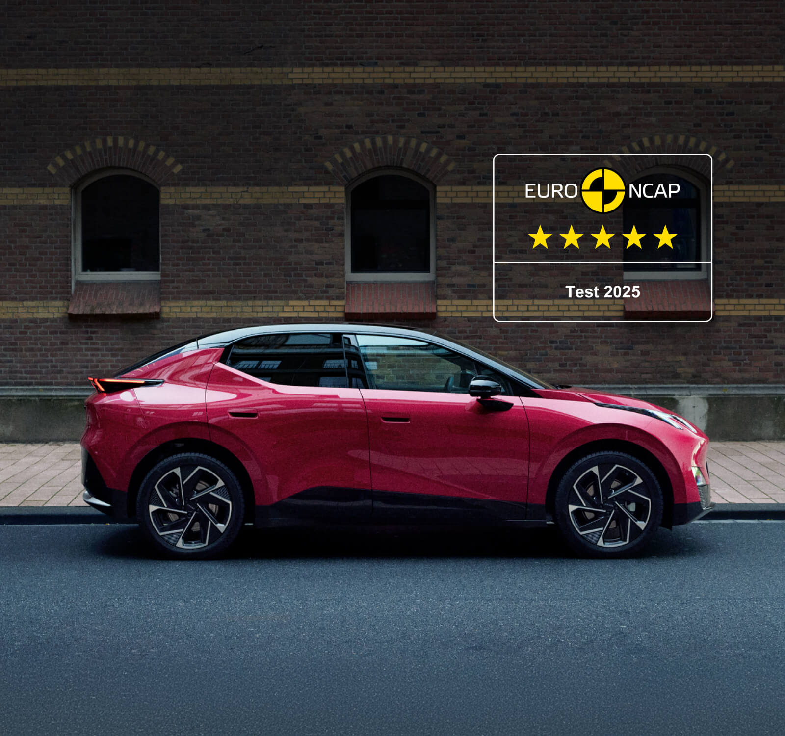 LYNK & CO 02